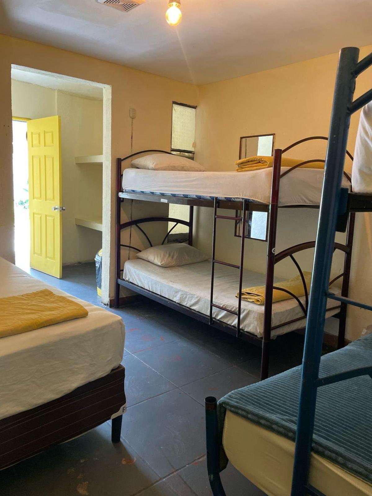 Volko Party Hostel アンティグア・グアテマラ 部屋 写真